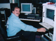 Bernd Weil im Tonstudio