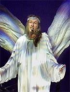 Christian als Engel bei der ZDF-Hitparadentour 2000